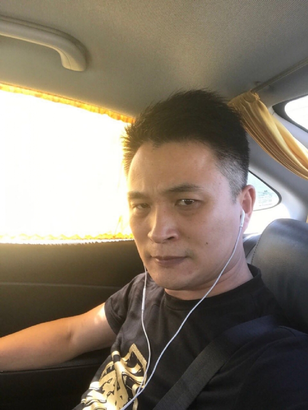罗的第二张照片--马尾相亲网