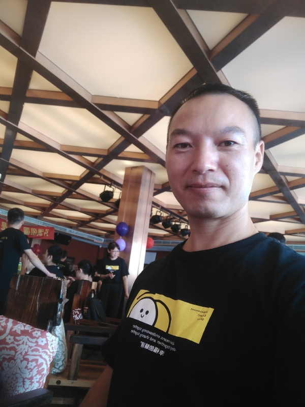 爱森的第一张照片--马尾相亲网