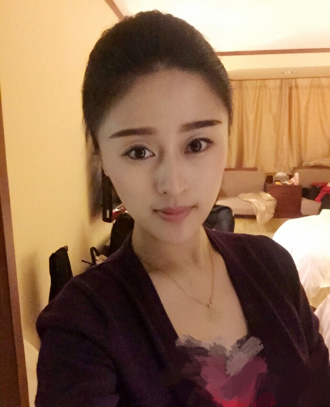 挣扎的第一张照片--马尾相亲网