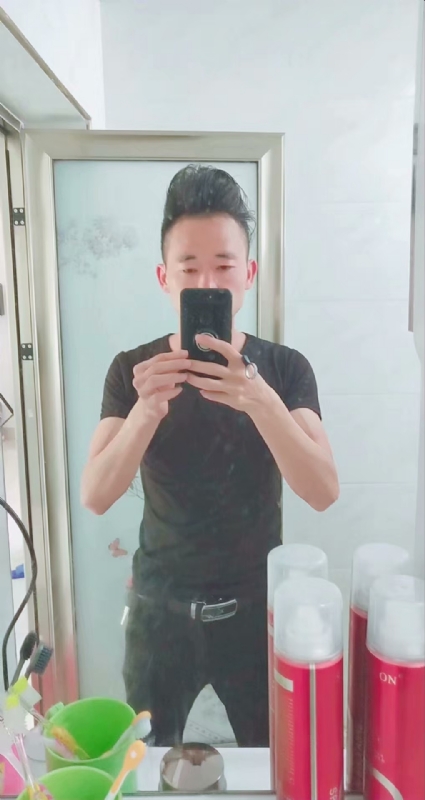 邱利平的第一张照片--马尾相亲网