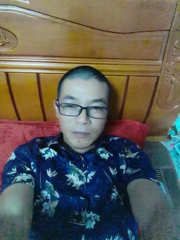 坚信就是你的第一张照片--马尾相亲网