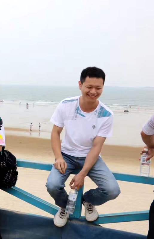 A乐米的第一张照片--马尾相亲网