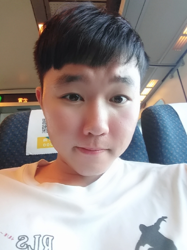 爱玉的第一张照片--马尾相亲网