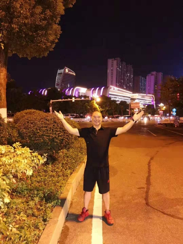 李国伟的第二张照片--马尾相亲网