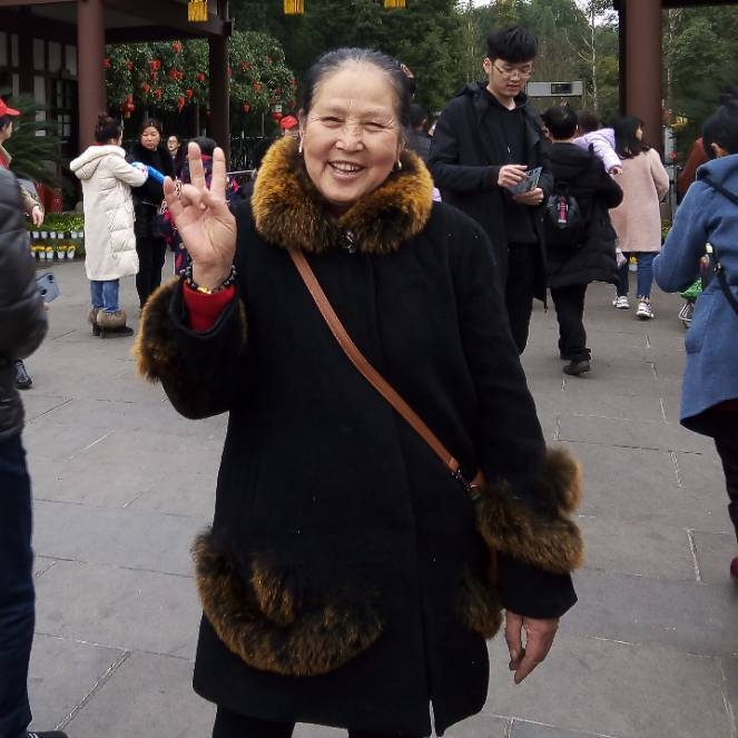 刘刘的第一张照片--马尾相亲网