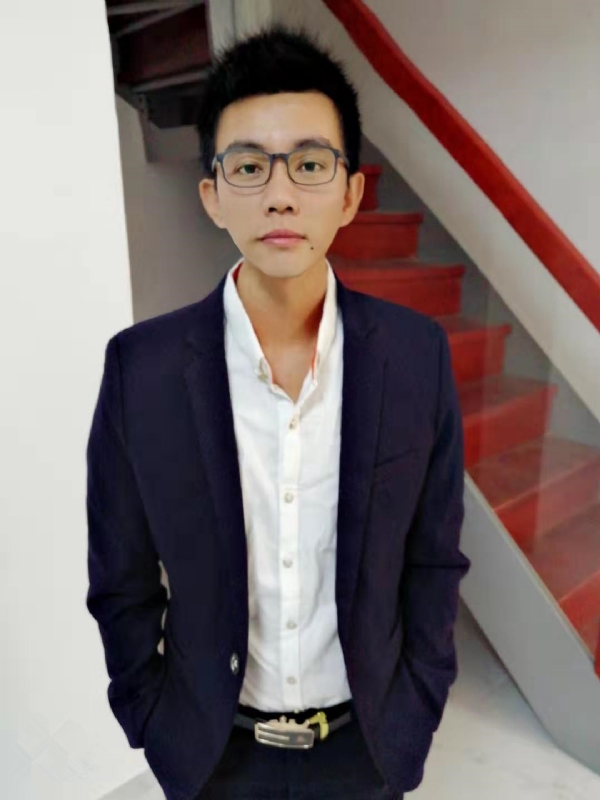 林智明的第一张照片--马尾相亲网