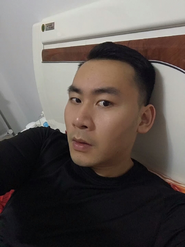 领悟的第一张照片--马尾相亲网