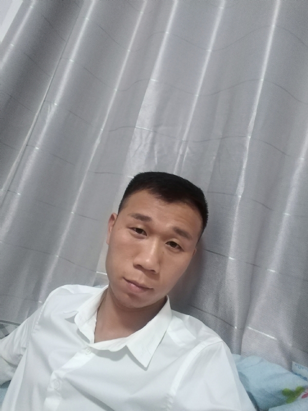 不器的第二张照片--马尾相亲网