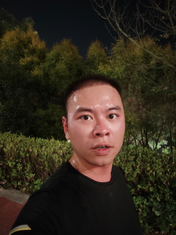 黑桃A的第一张照片--马尾相亲网