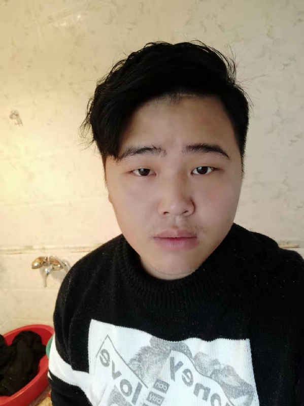 小李的第一张照片--马尾相亲网