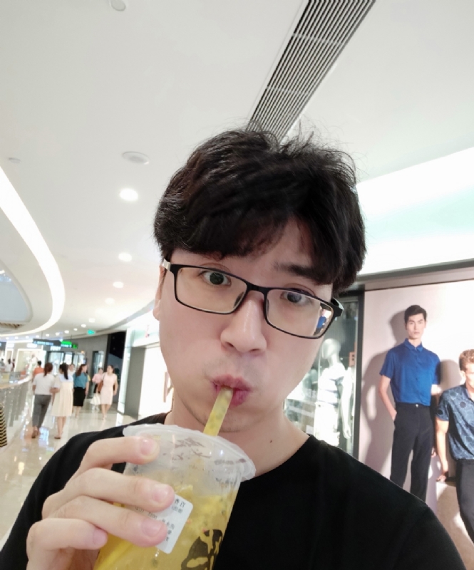 小小奔的第一张照片--马尾相亲网
