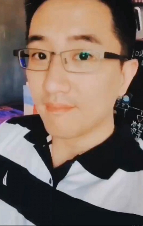 虎子的第一张照片--马尾相亲网