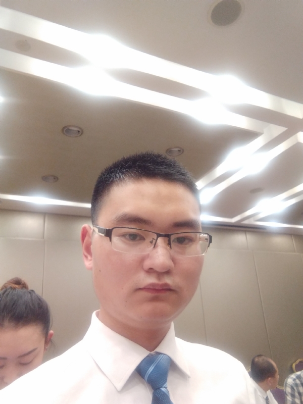 慕秋的第三张照片--马尾相亲网