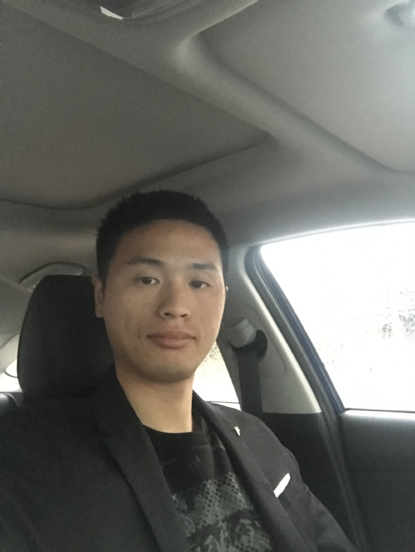 向前走的第一张照片--马尾相亲网