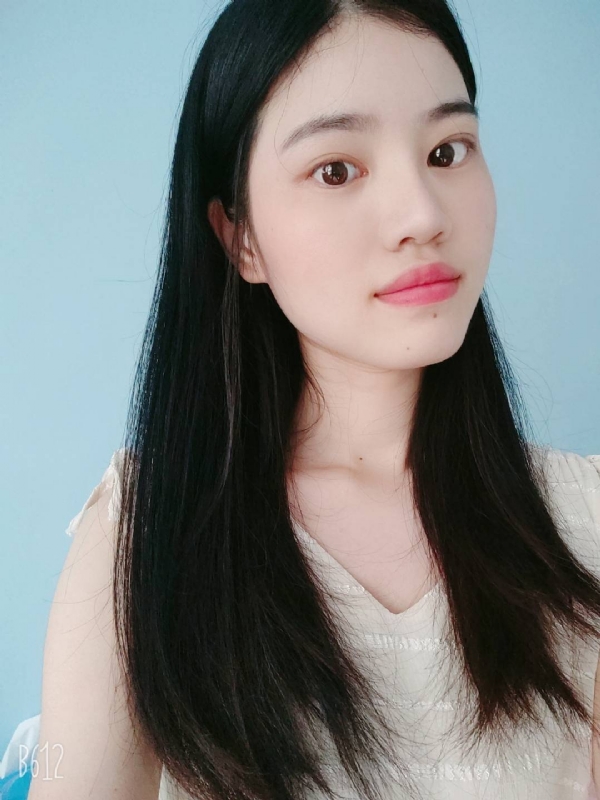 刺猬的优雅的第二张照片--马尾相亲网