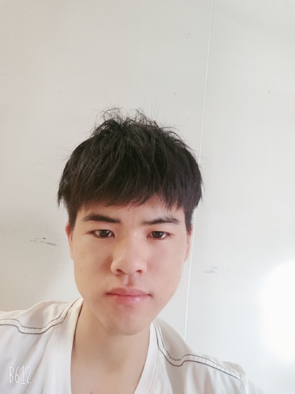 陌离的第一张照片--马尾相亲网