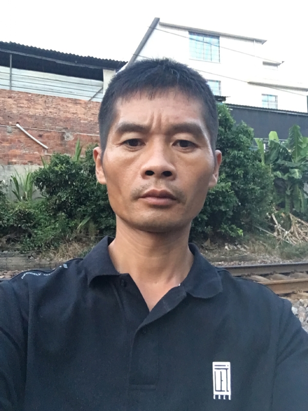 小张的第一张照片--马尾相亲网