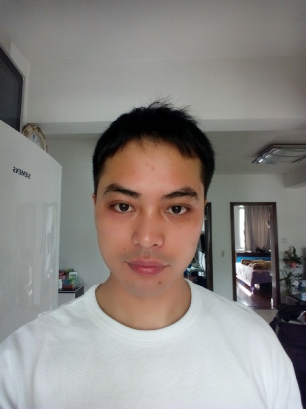 即时我也的第一张照片--马尾相亲网