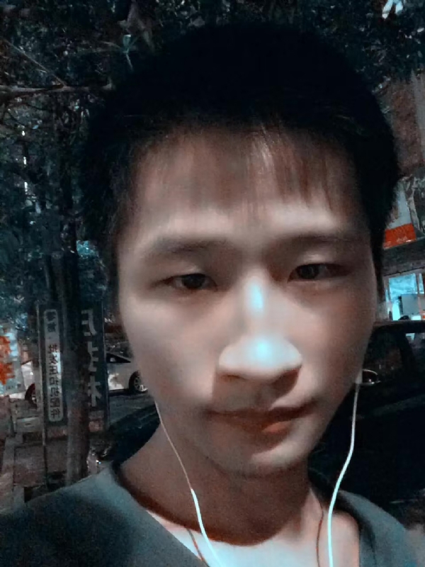小苏的第一张照片--马尾相亲网