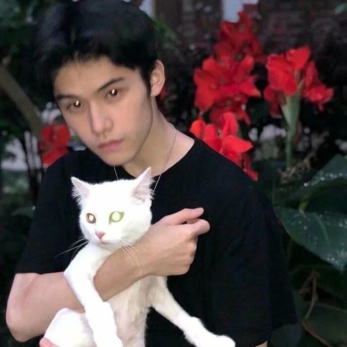 爷的魅力你不懂的第一张照片--马尾相亲网