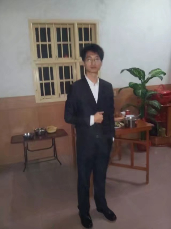 潇湘剑雨的第一张照片--马尾相亲网