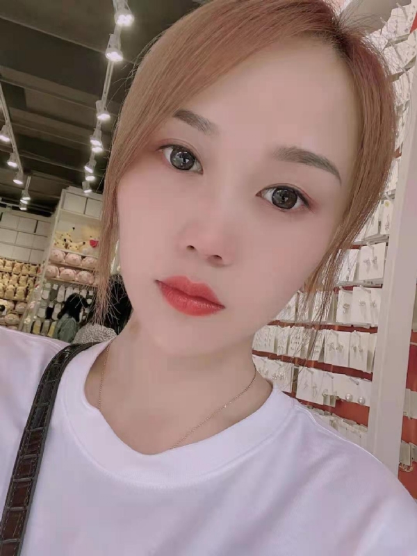 美丽的意外的第二张照片--马尾相亲网