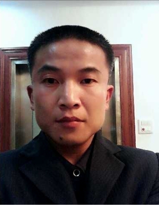 卓文的第一张照片--马尾相亲网
