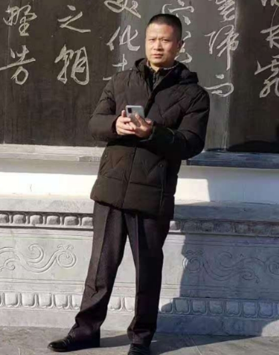 无云的第二张照片--马尾相亲网
