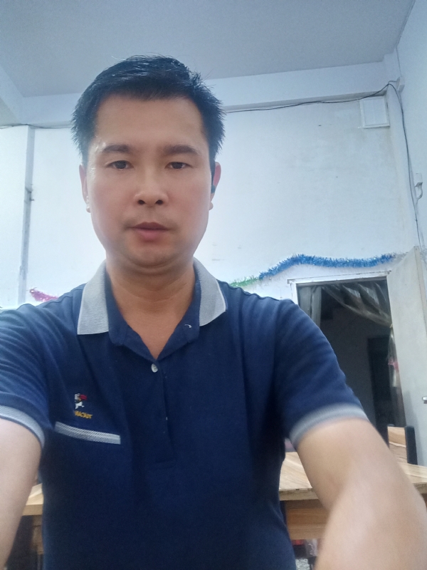 我是自强不息的第一张照片--马尾相亲网