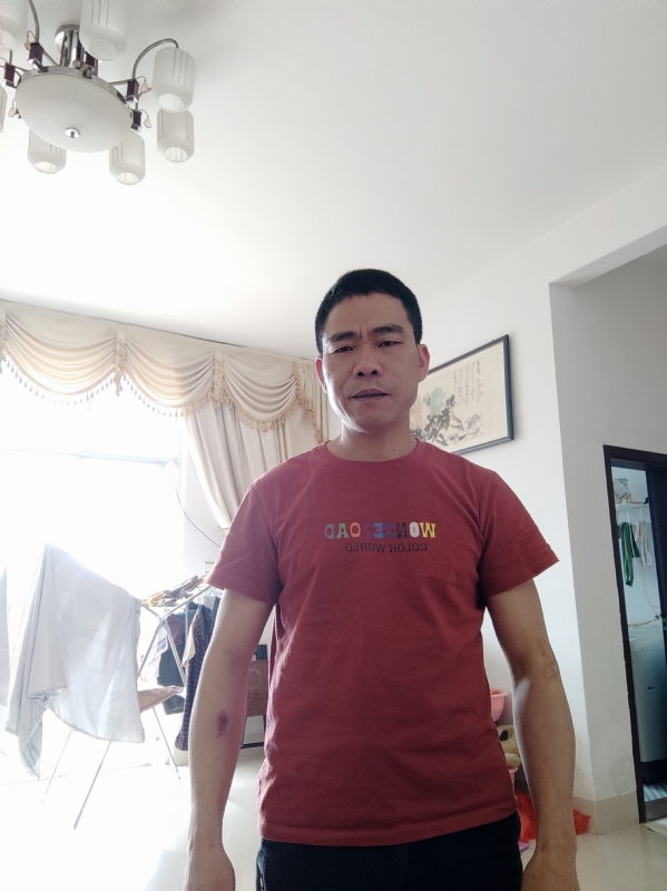 再回首的第二张照片--马尾相亲网