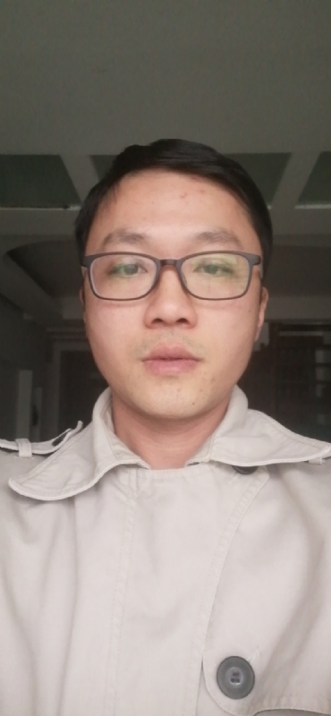 空空如也的第一张照片--马尾相亲网