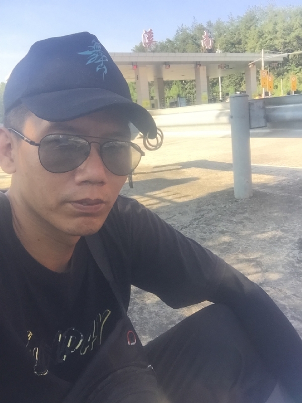 为你再疯一次的第一张照片--马尾相亲网