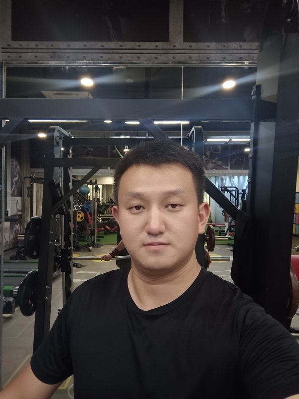 吴痕的第二张照片--马尾相亲网