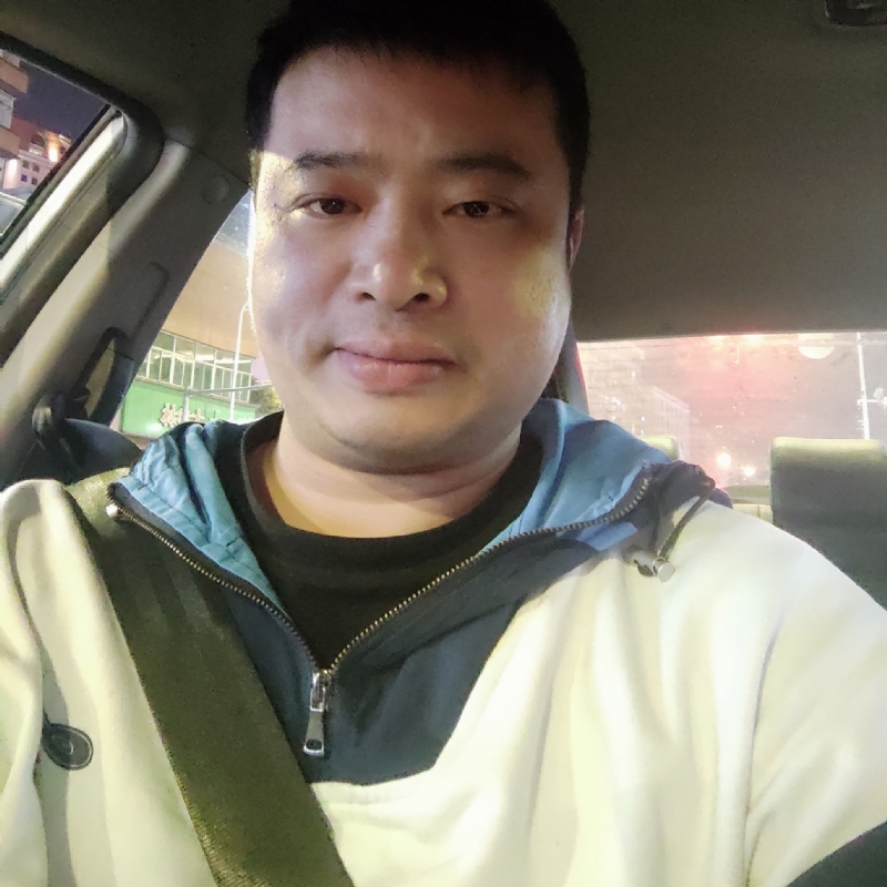 123魏魏魏的第一张照片--马尾相亲网
