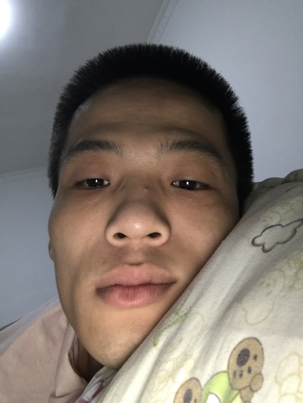 直男的第一张照片--马尾相亲网