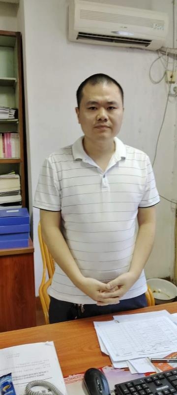 千里川寻的第一张照片--马尾相亲网
