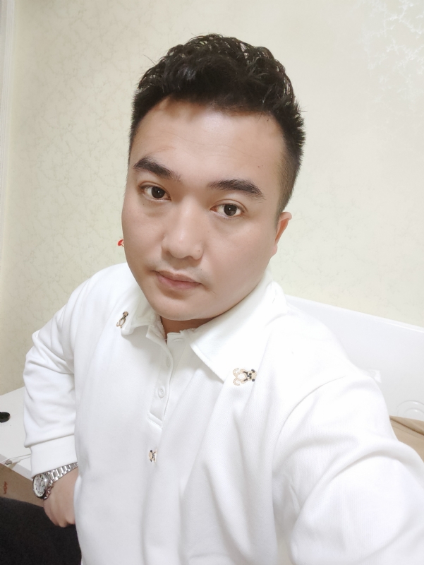 哈哈先生的第三张照片--马尾相亲网
