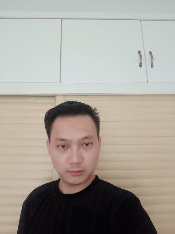 真心求缘的第一张照片--马尾相亲网