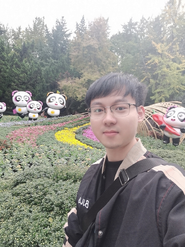 Ray的第一张照片--马尾相亲网