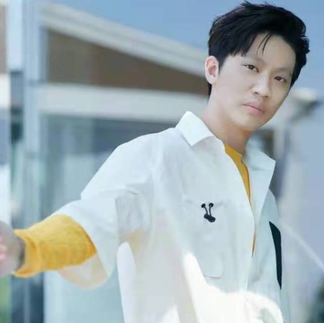极品楚男的第二张照片--马尾相亲网