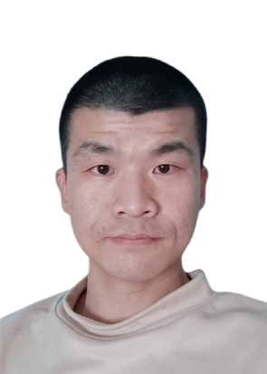 钟春明的第一张照片--马尾相亲网