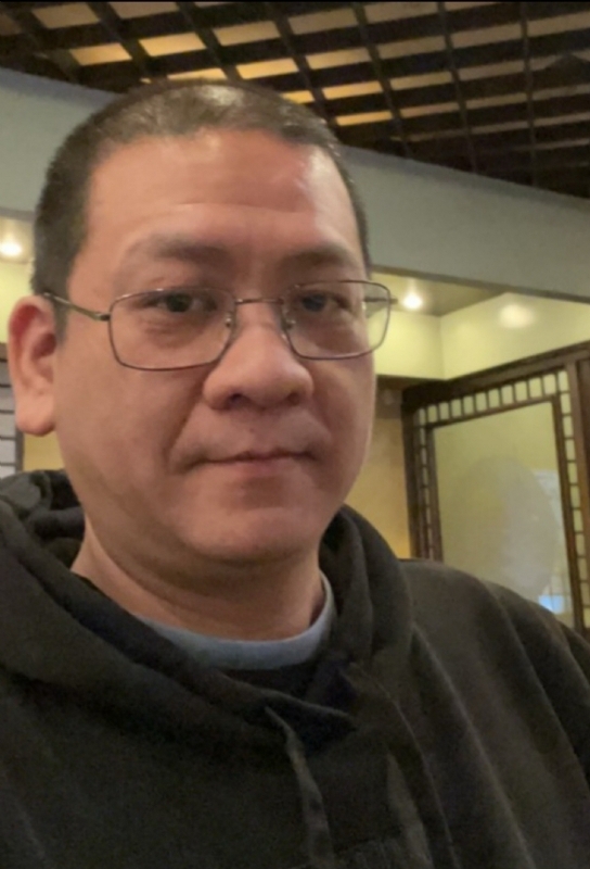 蓝天白云的第一张照片--马尾相亲网